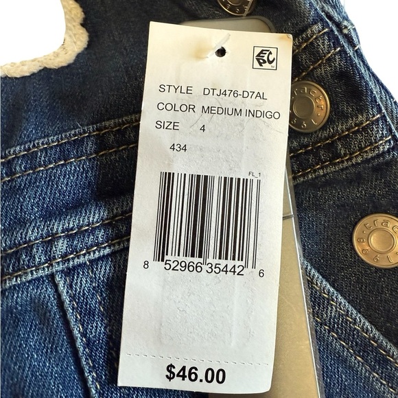 NEW Girls Tractr White Crochet Patch Multi Color Peace ☮️ Denim overalls Indigo - Picture 13 of 16